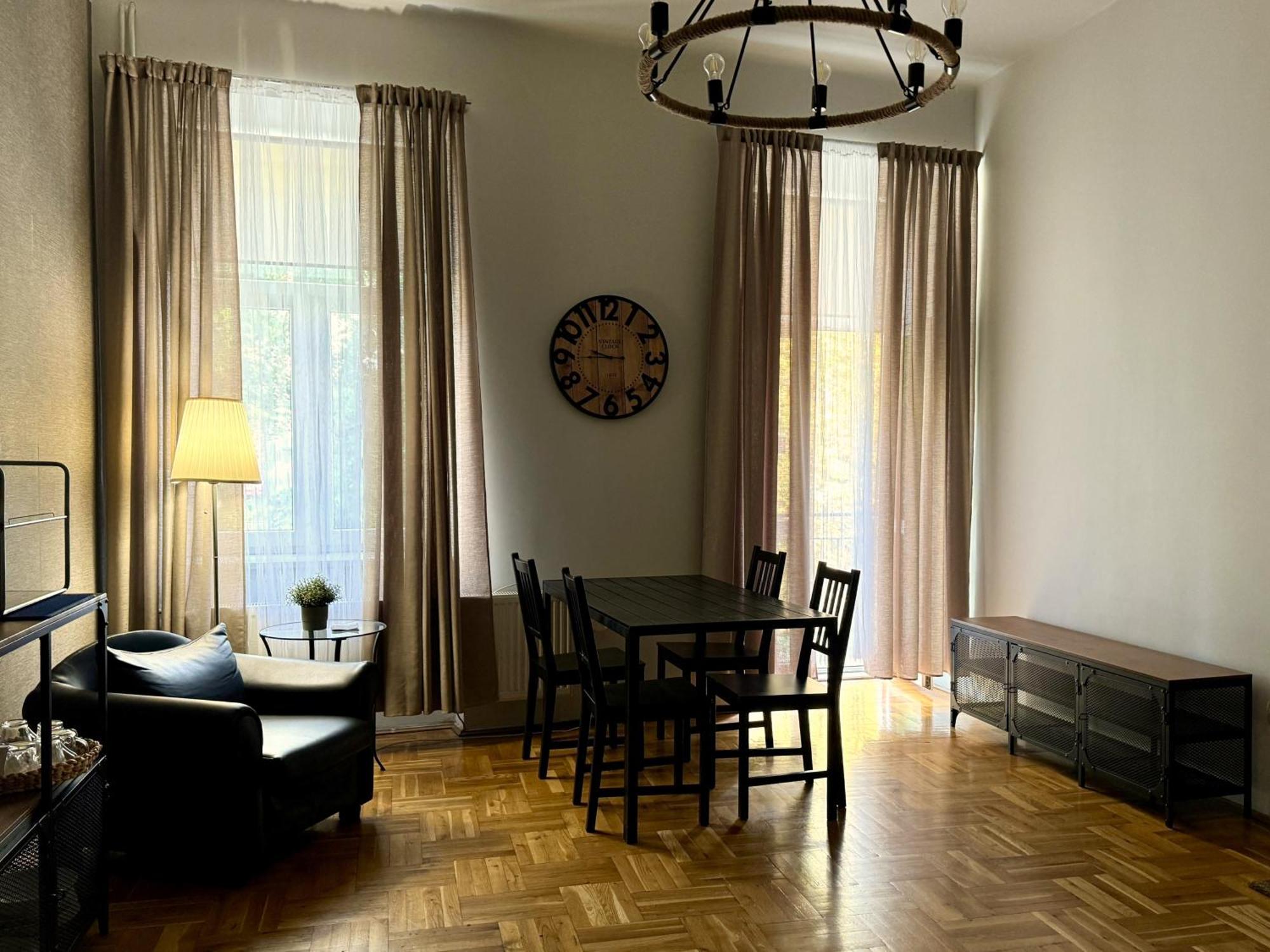 Cent Hostel Lublin Extérieur photo